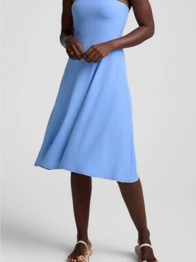 BEYOND YOGA Strapless Midi Dress Flower Blue